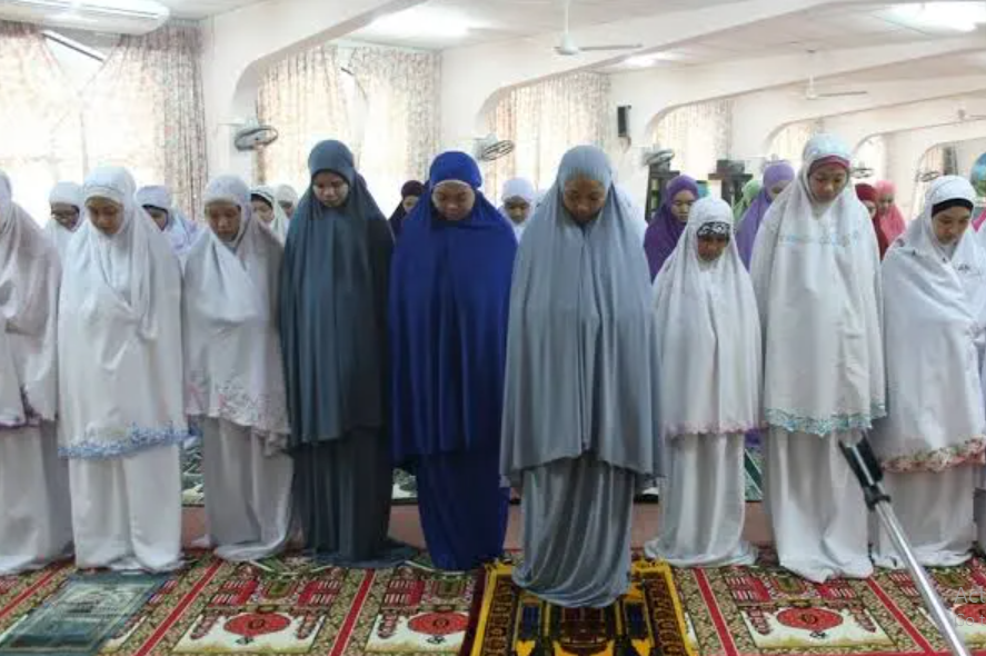 Bolehkah Wanita Pergi ke Masjid